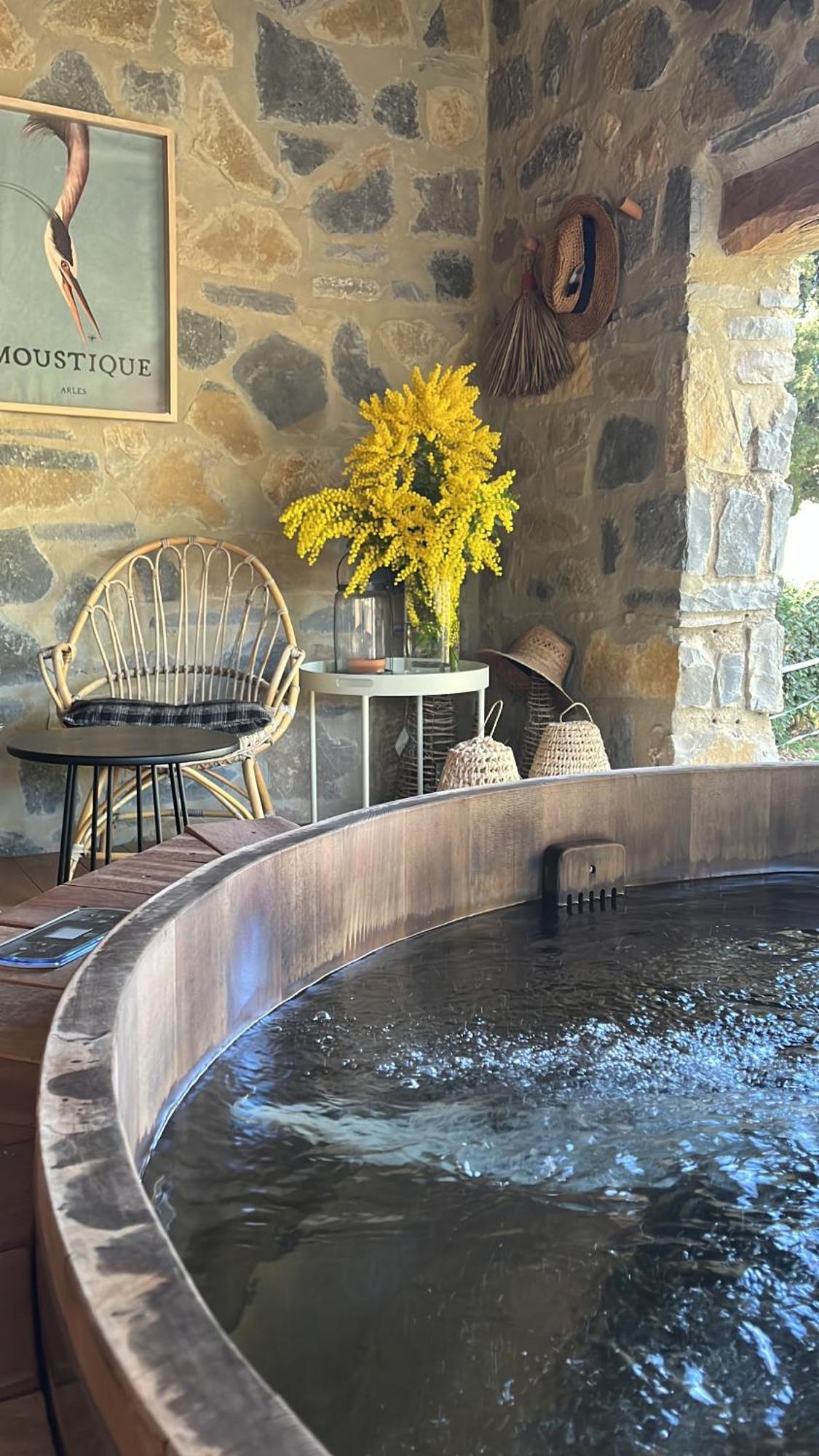 Bouillargues Boisbolchet Ecolodge-Spa מראה חיצוני תמונה